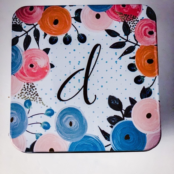 ✏️Initial “H” Keepsake Tin - Picture 2 of 3